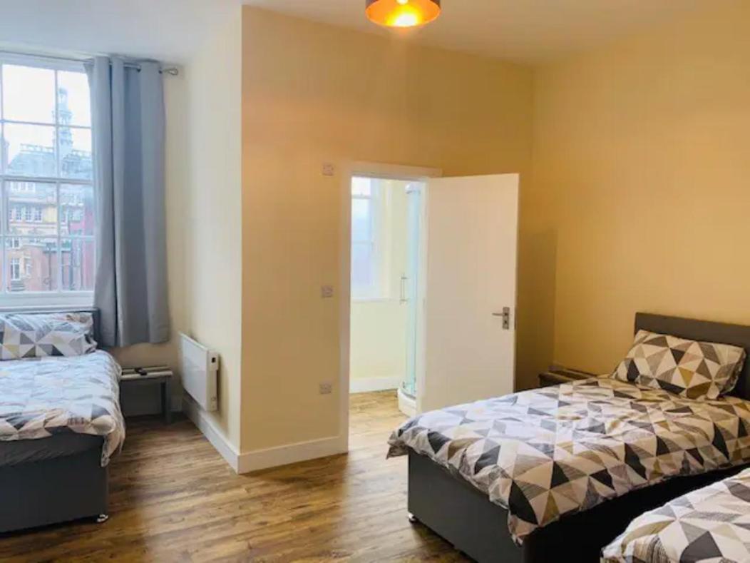 8 Fish Street, Budget City Centre Accomodation Leeds  Bagian luar foto
